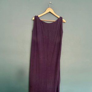 Universal standard column dress with low back